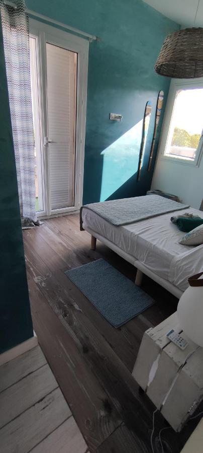 Suite Avec Tropezienne Vue Mer Hyères Eksteriør billede